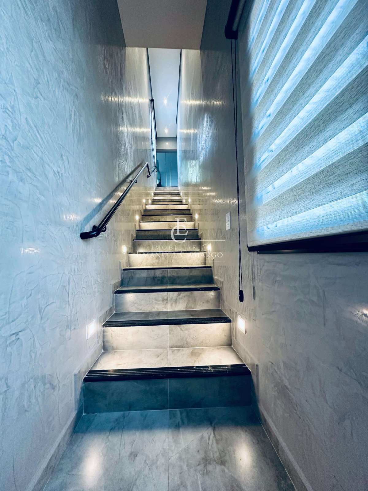 Apartamento à venda em Piraquara, Centro, com 3 quartos, 287,25m² - Emanuel Camargo - Há mais de 20 anos no Mercado Imobiliário CNPJ 55.103.630/0001-83