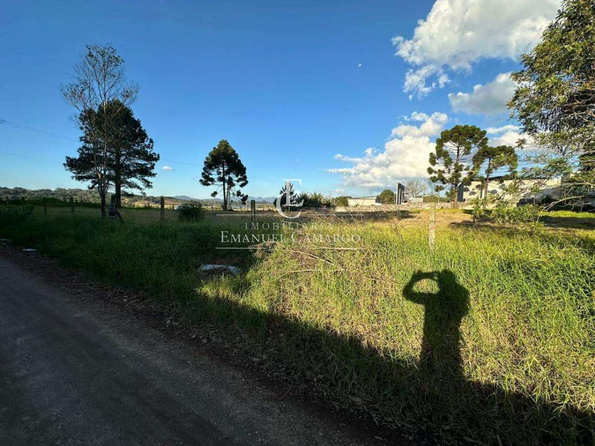 Área à venda em Piraquara, Águas Claras, 1800m² - Emanuel Camargo - Há mais de 20 anos no Mercado Imobiliário CNPJ 55.103.630/0001-83