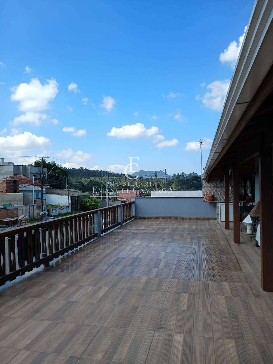 Casa à venda, com 3 quartos, 294m² - Emanuel Camargo - Há mais de 20 anos no Mercado Imobiliário CNPJ 55.103.630/0001-83
