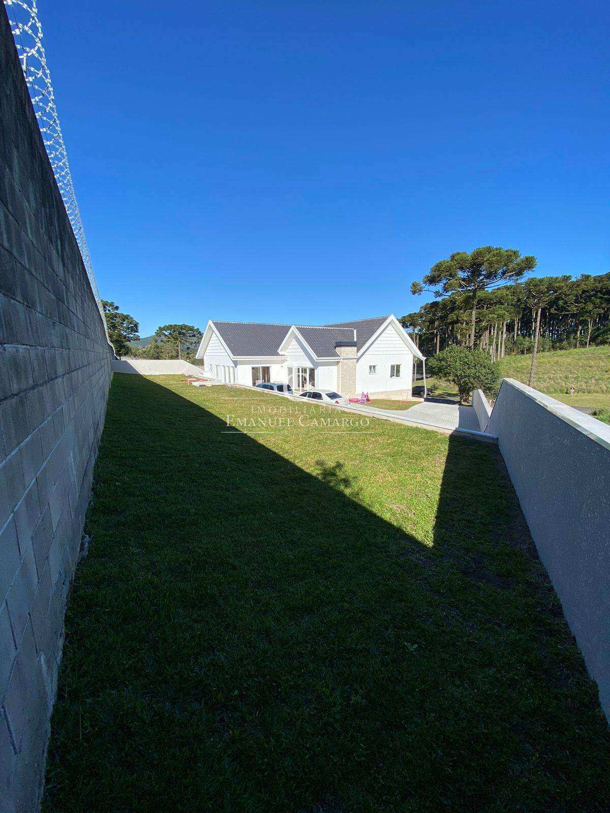 Casa à venda em Piraquara, Vila Fuck, com 4 quartos, 218m² - Emanuel Camargo - Há mais de 20 anos no Mercado Imobiliário CNPJ 55.103.630/0001-83