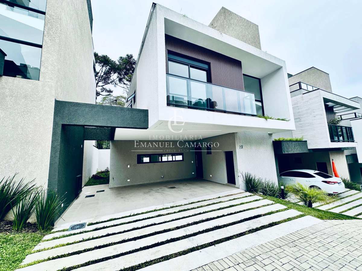 Casa à venda em Curitiba, Santa Felicidade, com 3 quartos, 200m² - Emanuel Camargo - Há mais de 20 anos no Mercado Imobiliário CNPJ 55.103.630/0001-83