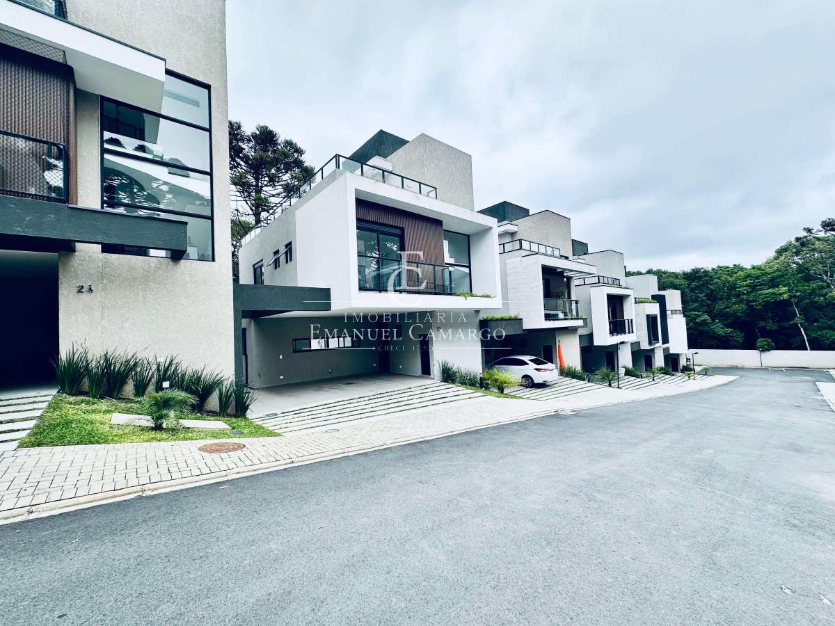 Casa à venda em Curitiba, Santa Felicidade, com 3 quartos, 200m² - Emanuel Camargo - Há mais de 20 anos no Mercado Imobiliário CNPJ 55.103.630/0001-83