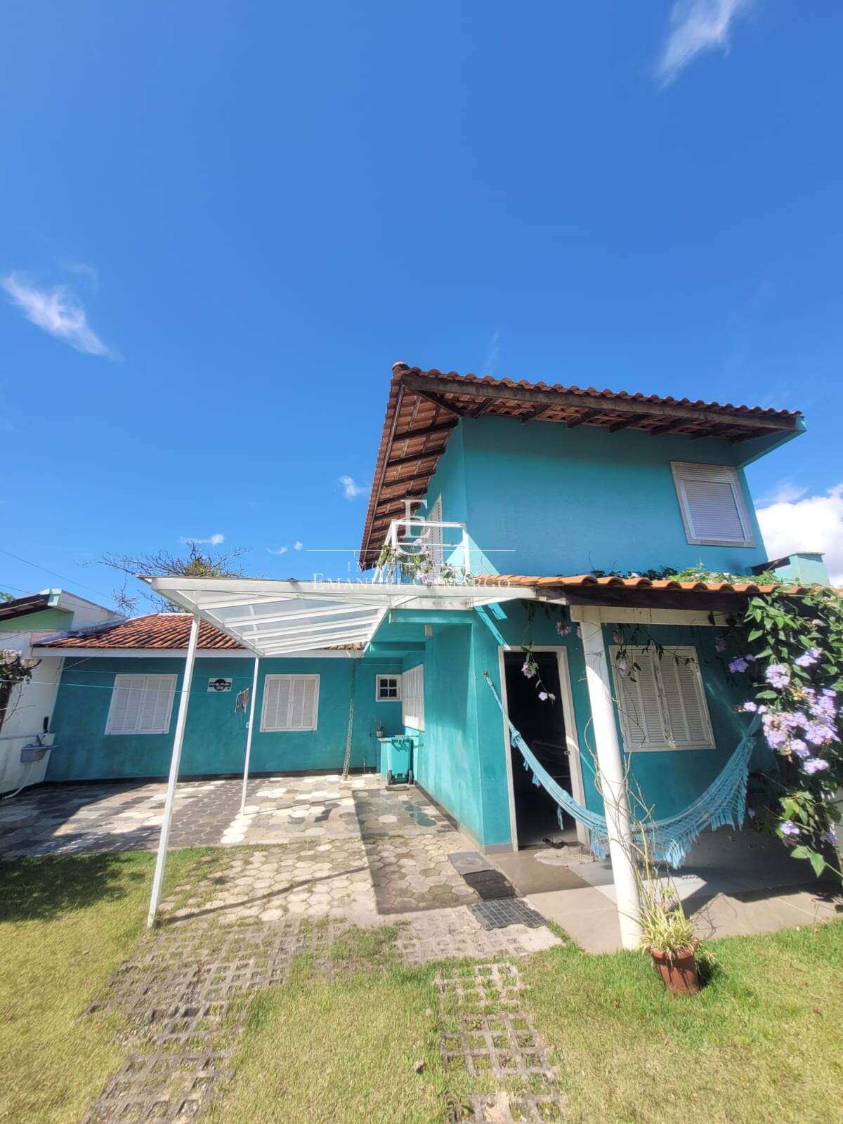 Casa à venda em Itapoá, Barra do Saí, com 3 quartos, 159m² - Emanuel Camargo - Há mais de 20 anos no Mercado Imobiliário CNPJ 55.103.630/0001-83