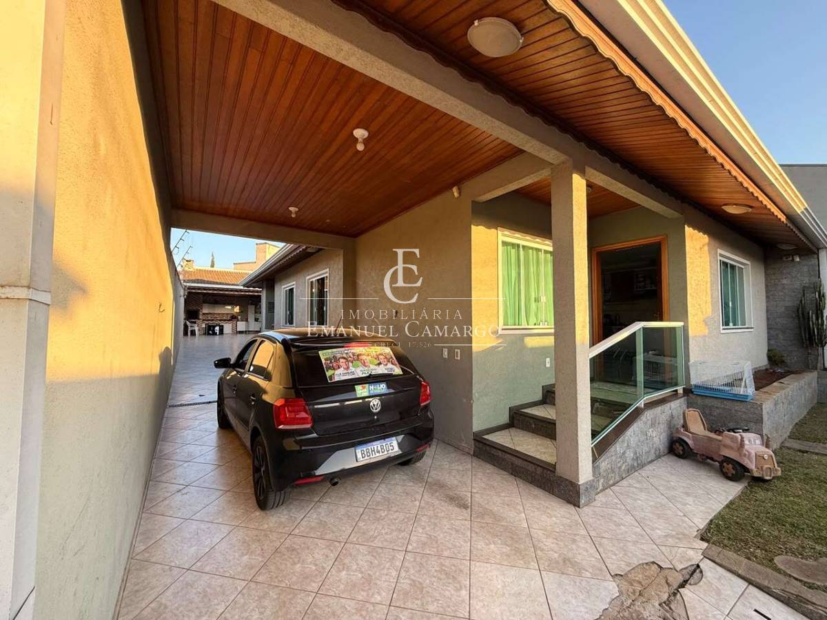 Casa à venda em Piraquara, Centro, com 3 quartos, 155m² - Emanuel Camargo - Há mais de 20 anos no Mercado Imobiliário CNPJ 55.103.630/0001-83