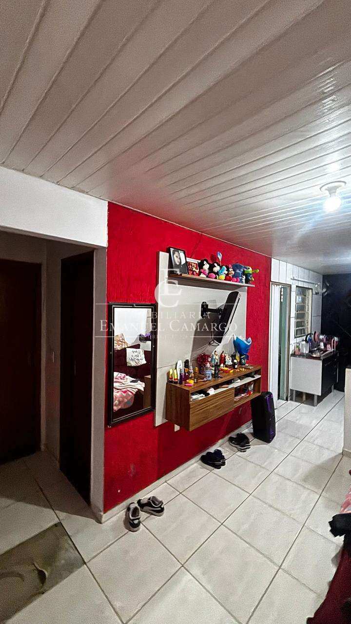 Casa à venda em Piraquara, Centro, com 2 quartos, 50m² - Emanuel Camargo - Há mais de 20 anos no Mercado Imobiliário CNPJ 55.103.630/0001-83