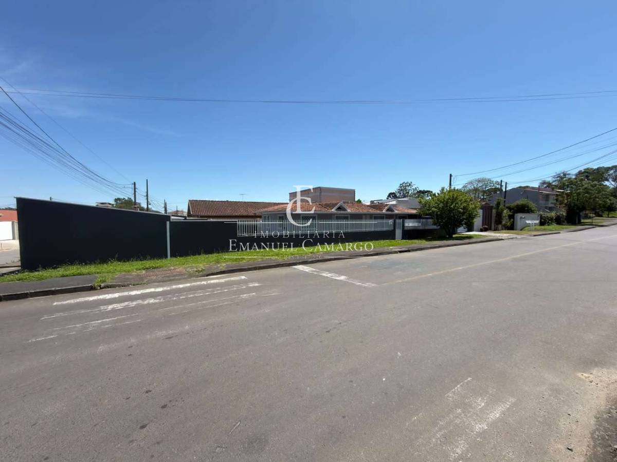 Casa à venda em Piraquara, Centro, com 3 quartos, 215m² - Emanuel Camargo - Há mais de 20 anos no Mercado Imobiliário CNPJ 55.103.630/0001-83