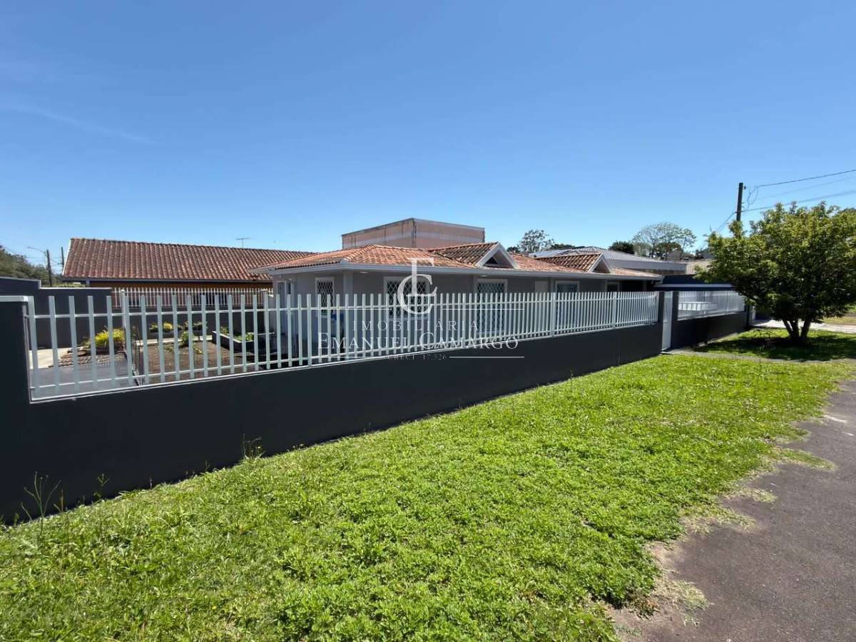 Casa à venda em Piraquara, Centro, com 3 quartos, 215m² - Emanuel Camargo - Há mais de 20 anos no Mercado Imobiliário CNPJ 55.103.630/0001-83