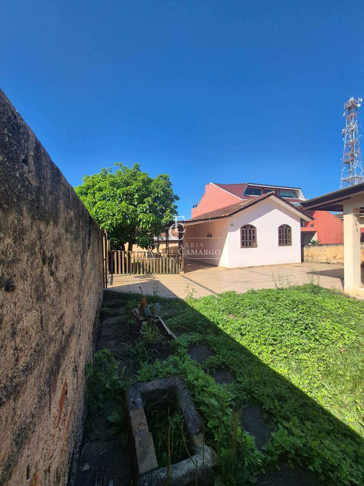 Casa à venda em Piraquara, Centro, com 3 quartos, 360m² - Emanuel Camargo - Há mais de 20 anos no Mercado Imobiliário CNPJ 55.103.630/0001-83