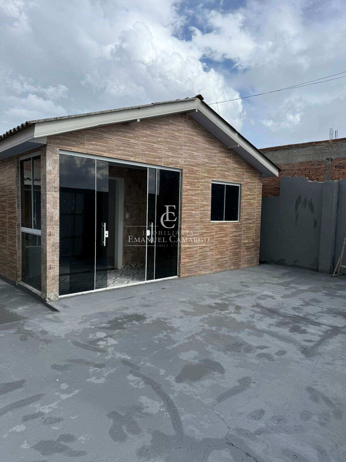 Casa à venda em Piraquara, Jardim Monte Líbano, com 3 quartos, 107m² - Emanuel Camargo - Há mais de 20 anos no Mercado Imobiliário CNPJ 55.103.630/0001-83