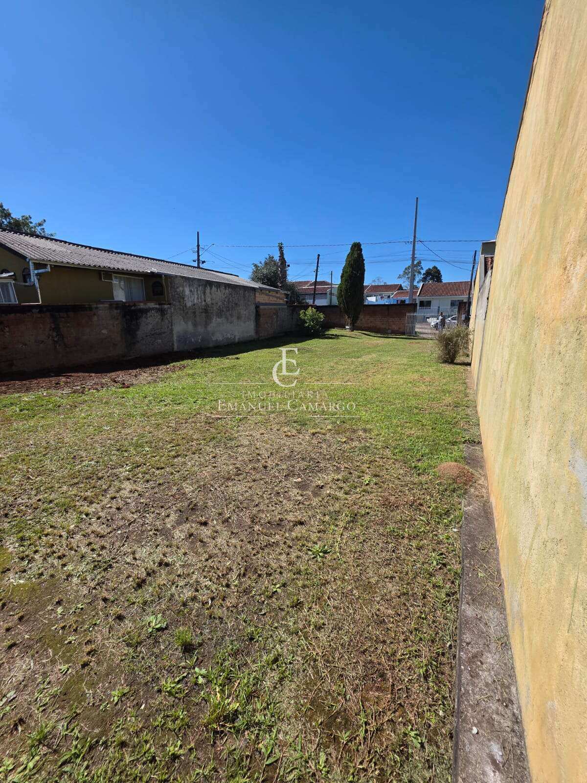 Casa à venda em Piraquara, Planta Deodoro, com 2 quartos, 360m² - Emanuel Camargo - Há mais de 20 anos no Mercado Imobiliário CNPJ 55.103.630/0001-83