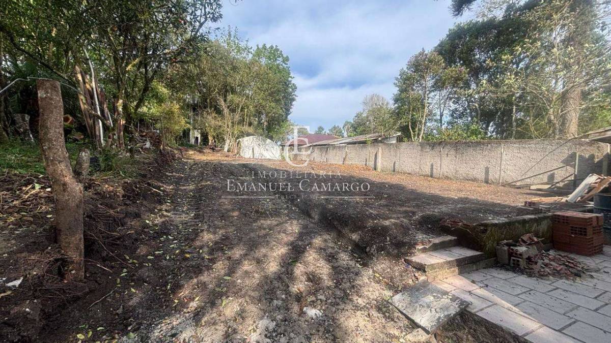 Casa à venda em Piraquara, Planta Irmãos Michel, com 2 quartos, 58m² - Emanuel Camargo - Há mais de 20 anos no Mercado Imobiliário CNPJ 55.103.630/0001-83