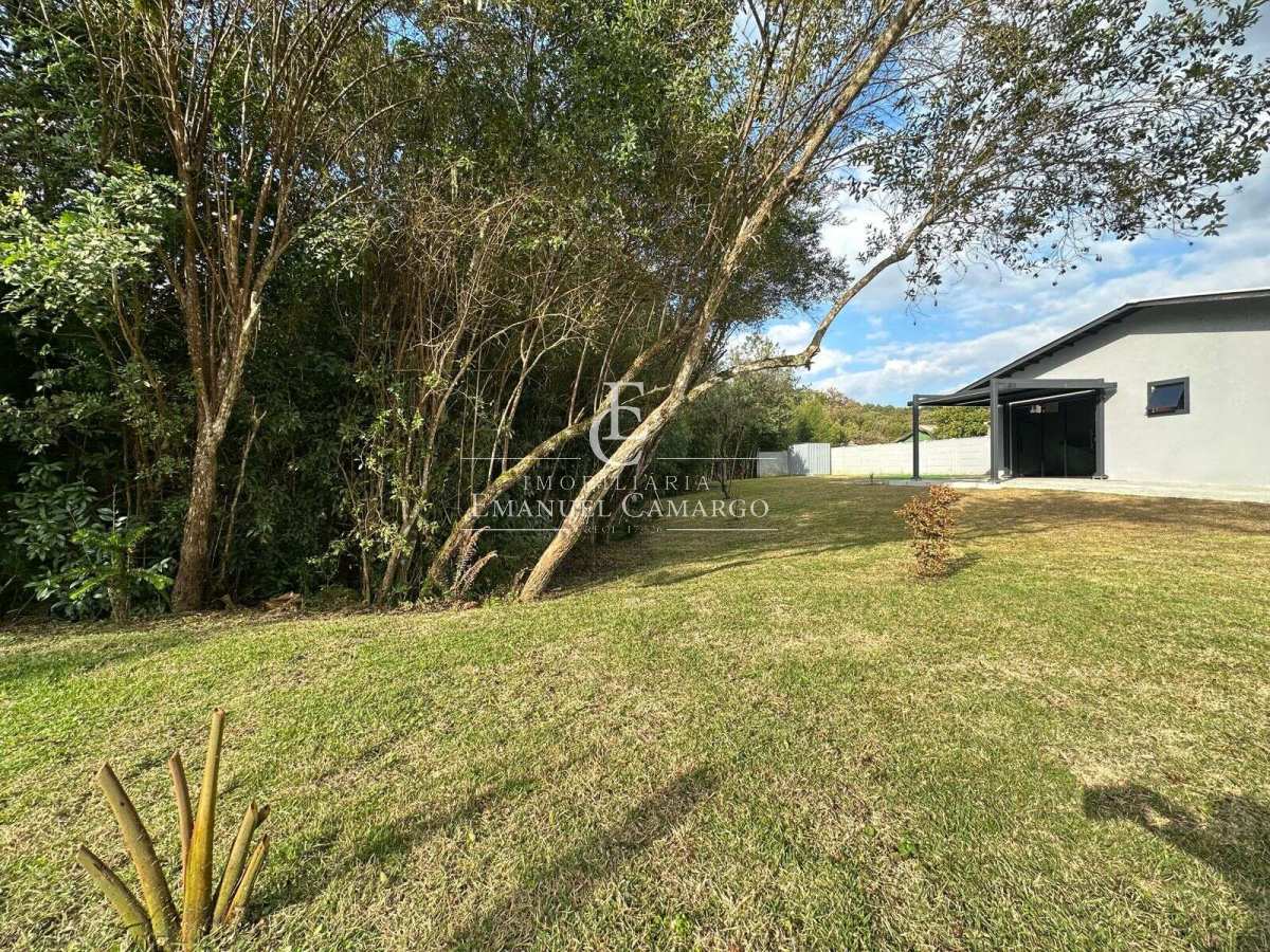 Casa à venda em Piraquara, Vila Franca, com 1 quarto, 875m² - Emanuel Camargo - Há mais de 20 anos no Mercado Imobiliário CNPJ 55.103.630/0001-83