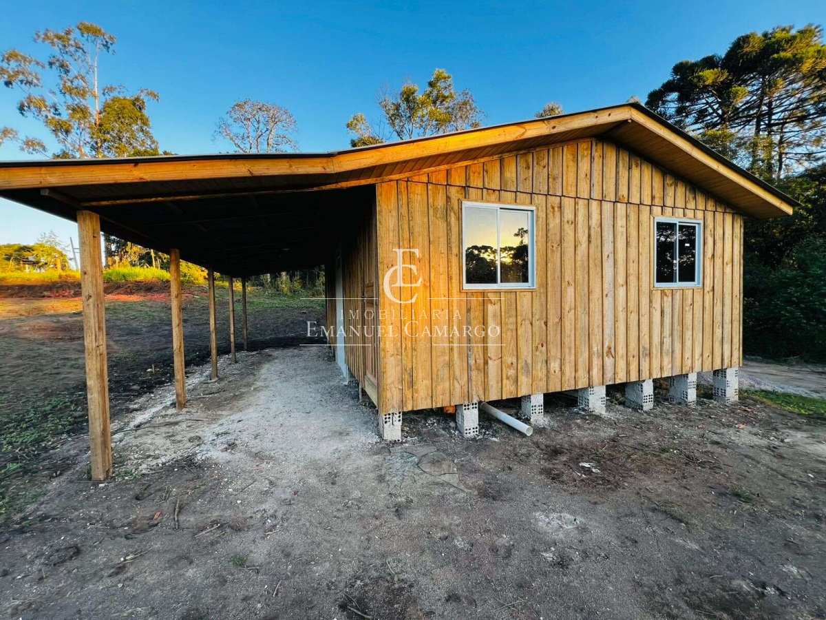 Casa à venda em Piraquara, Vila Franca, com 2 quartos, 64m² - Emanuel Camargo - Há mais de 20 anos no Mercado Imobiliário CNPJ 55.103.630/0001-83