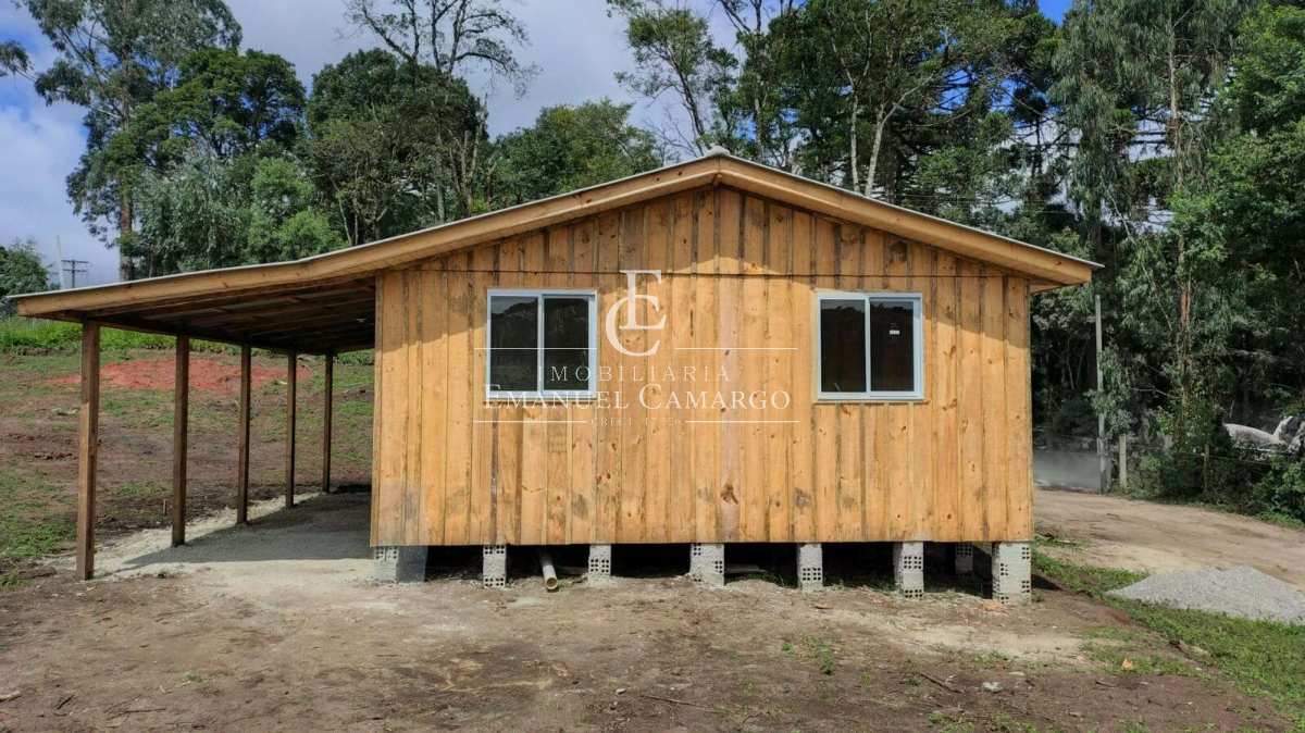 Casa à venda em Piraquara, Vila Franca, com 2 quartos, 64m² - Emanuel Camargo - Há mais de 20 anos no Mercado Imobiliário CNPJ 55.103.630/0001-83