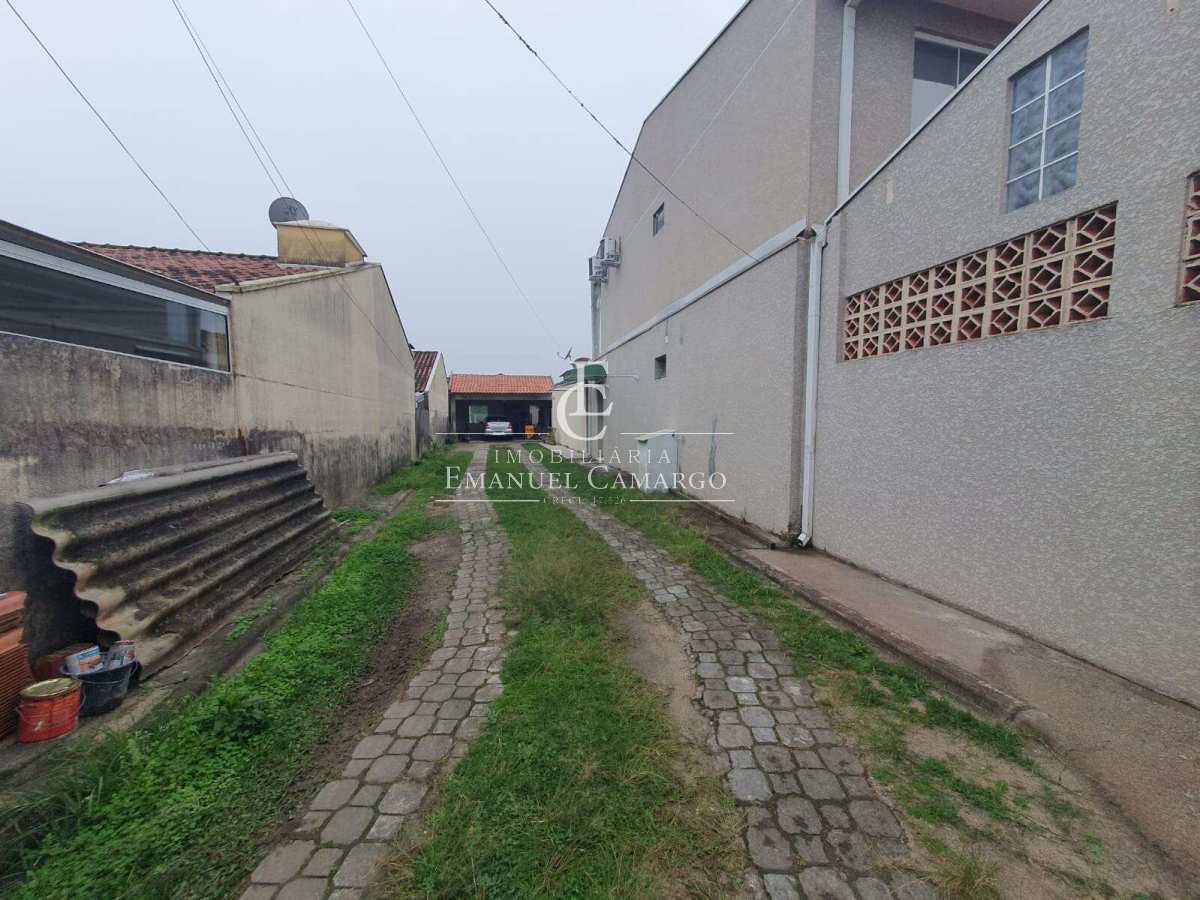 Casa à venda em Piraquara, Vila Juliana, com 2 quartos, 52m² - Emanuel Camargo - Há mais de 20 anos no Mercado Imobiliário CNPJ 55.103.630/0001-83