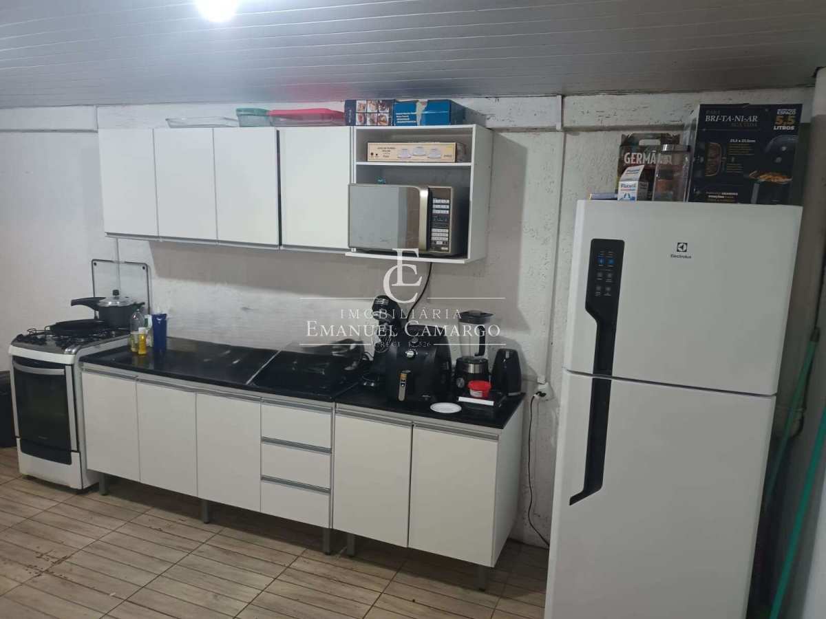 Casa à venda em Piraquara, Vila Juliana, com 2 quartos, 50m² - Emanuel Camargo - Há mais de 20 anos no Mercado Imobiliário CNPJ 55.103.630/0001-83