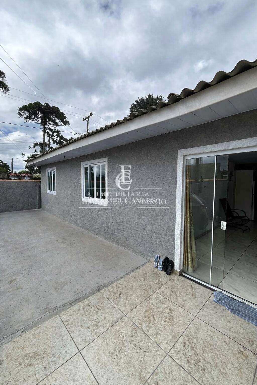 Casa à venda em Piraquara, Vila Militar I, com 3 quartos, 100m²