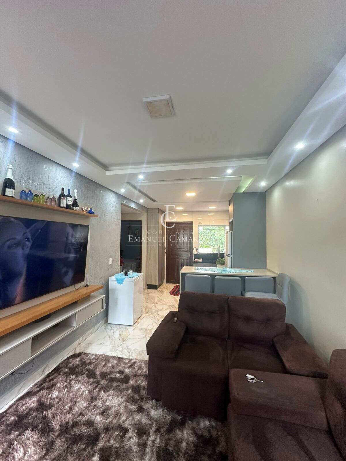 Casa à venda em Piraquara, Vila São Tiago, com 2 quartos, 50m² - Emanuel Camargo - Há mais de 20 anos no Mercado Imobiliário CNPJ 55.103.630/0001-83