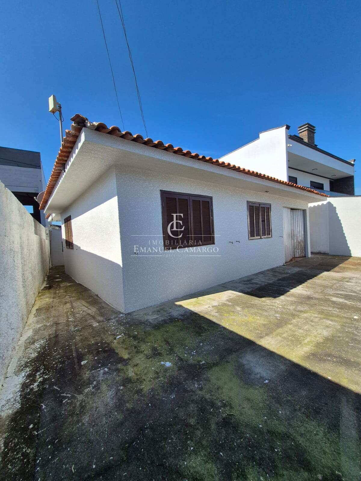 Casa à venda em Piraquara, Vila São Tiago, com 3 quartos, 120m² - Emanuel Camargo - Há mais de 20 anos no Mercado Imobiliário CNPJ 55.103.630/0001-83