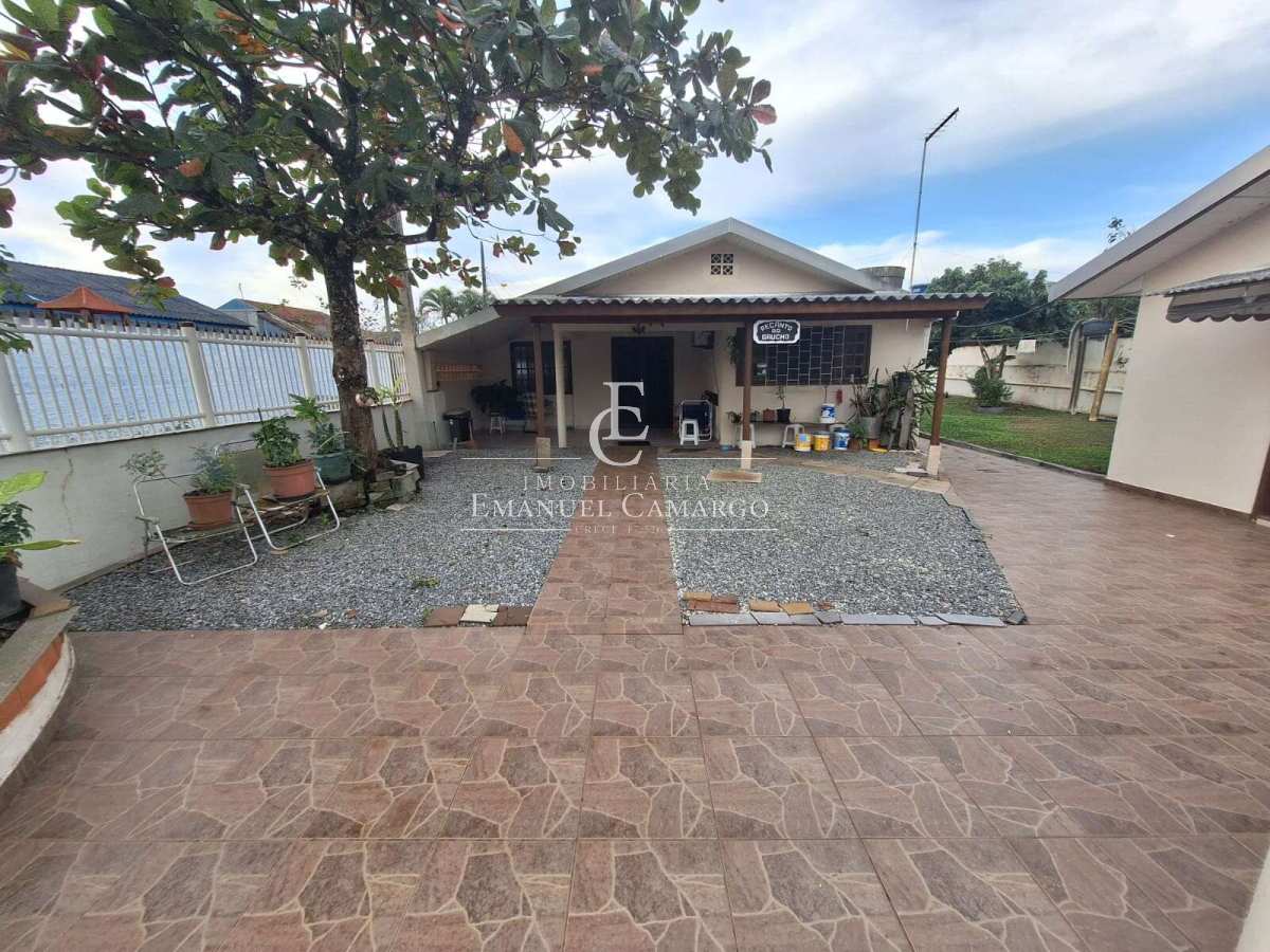 Casa à venda em Pontal do Paraná, Praia de Atami, com 3 quartos, 130m²