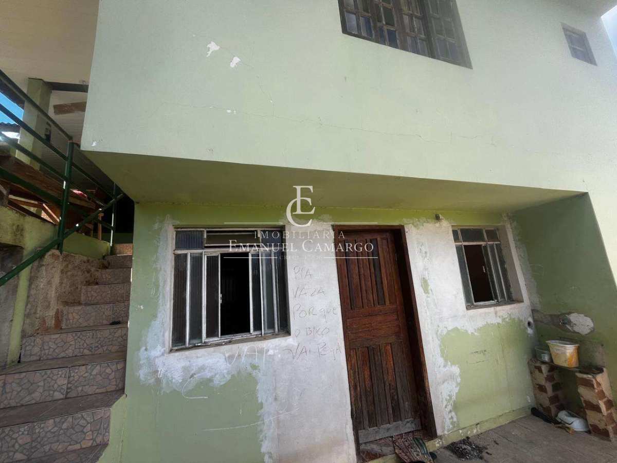 Casa à venda em Colombo, São Dimas, com 4 quartos, 120m² - Emanuel Camargo - Há mais de 20 anos no Mercado Imobiliário CNPJ 55.103.630/0001-83