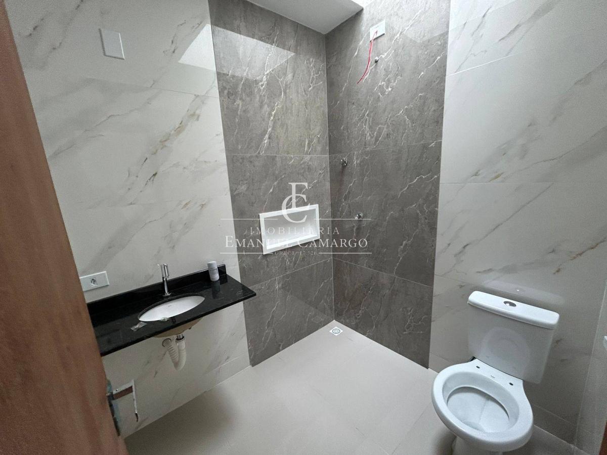 Casa à venda em Pinhais, Jardim Cláudia, com 2 quartos, 75m² - Emanuel Camargo - Há mais de 20 anos no Mercado Imobiliário CNPJ 55.103.630/0001-83