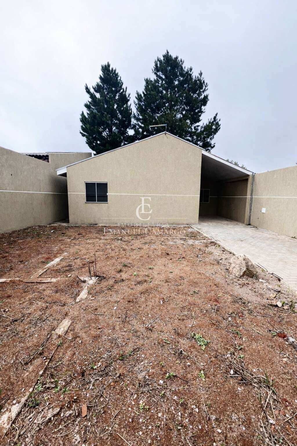 Casa com 2 quartos a venda em Piraquara