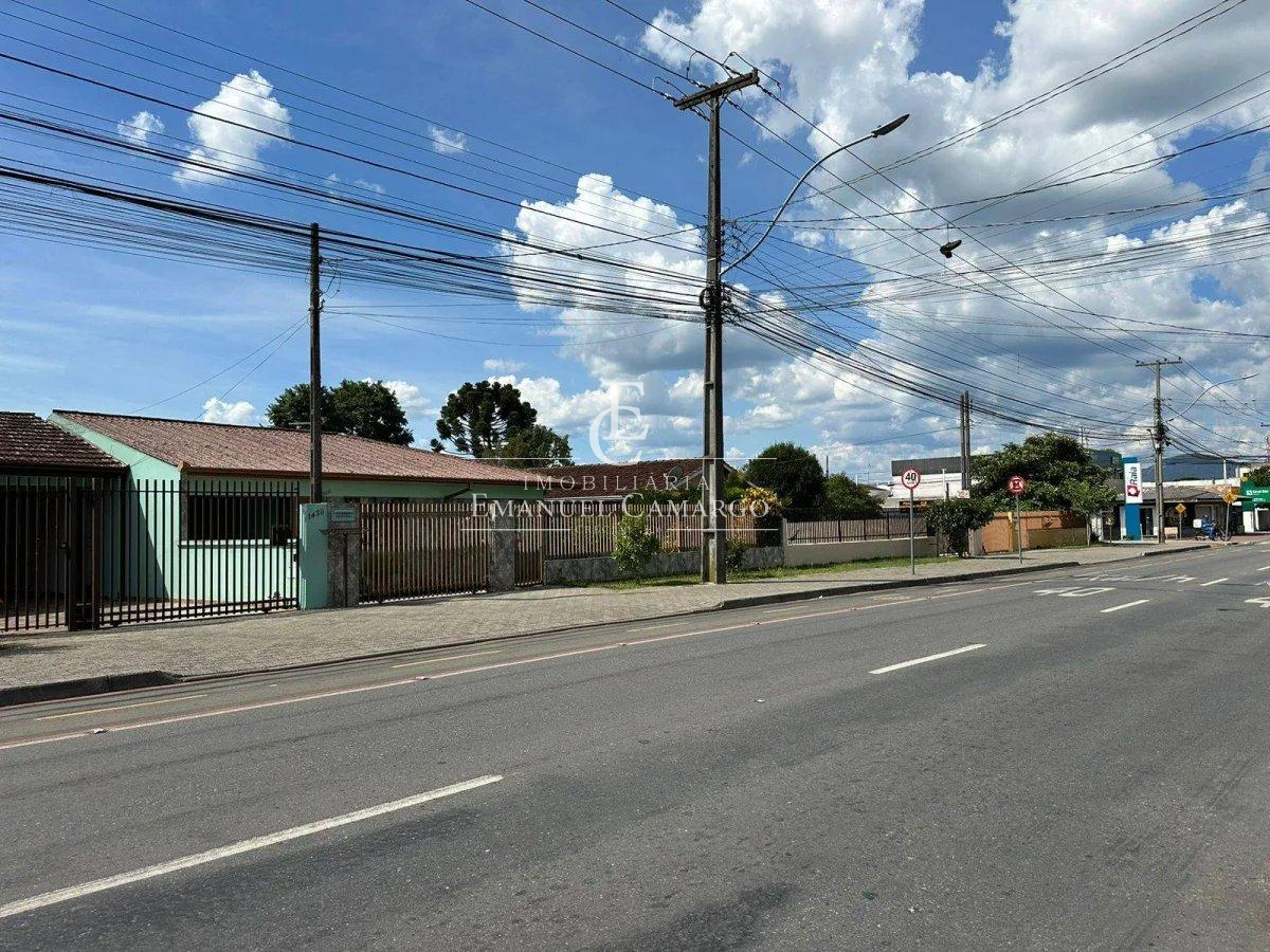 Casa Comercial para locação no Centro de Piraquara-PR - Emanuel Camargo - Há mais de 20 anos no Mercado Imobiliário CNPJ 55.103.630/0001-83