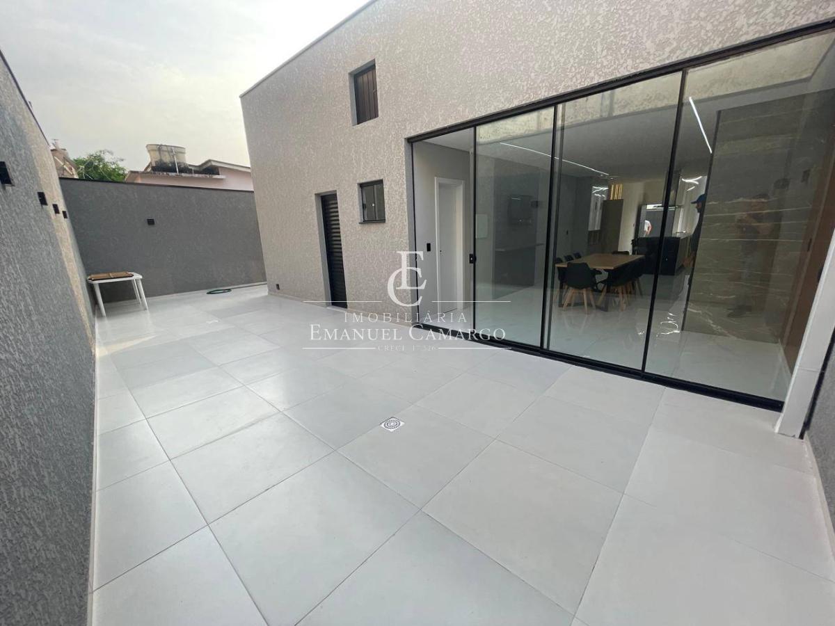 Casa com 3 quartos, 152m², à venda - Emanuel Camargo - Há mais de 20 anos no Mercado Imobiliário CNPJ 55.103.630/0001-83