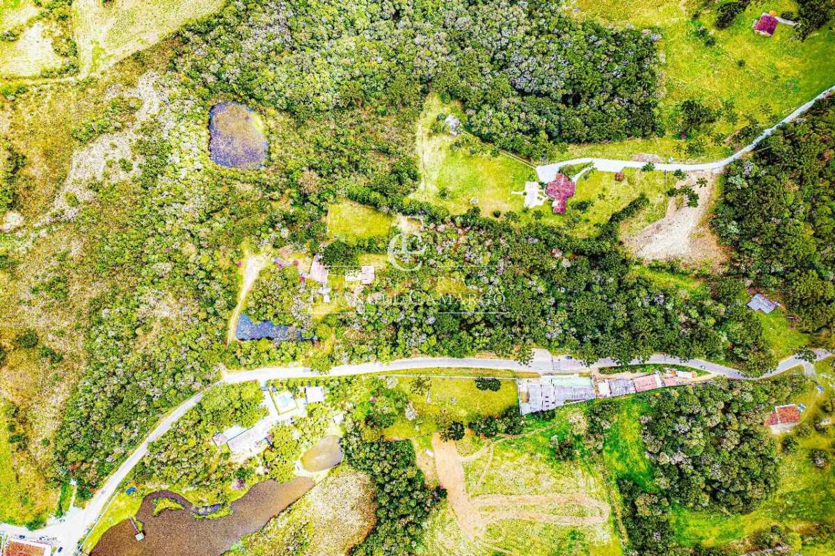 Chácara à venda em Piraquara, Capoeira dos Dinos, com 5 quartos, 250m² - Emanuel Camargo - Há mais de 20 anos no Mercado Imobiliário CNPJ 55.103.630/0001-83