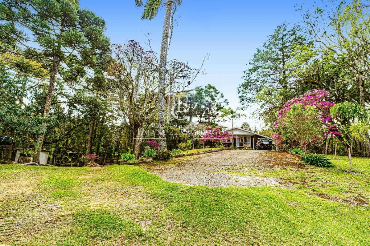 Chácara à venda em Piraquara, Capoeira dos Dinos, com 5 quartos, 250m² - Emanuel Camargo - Há mais de 20 anos no Mercado Imobiliário CNPJ 55.103.630/0001-83