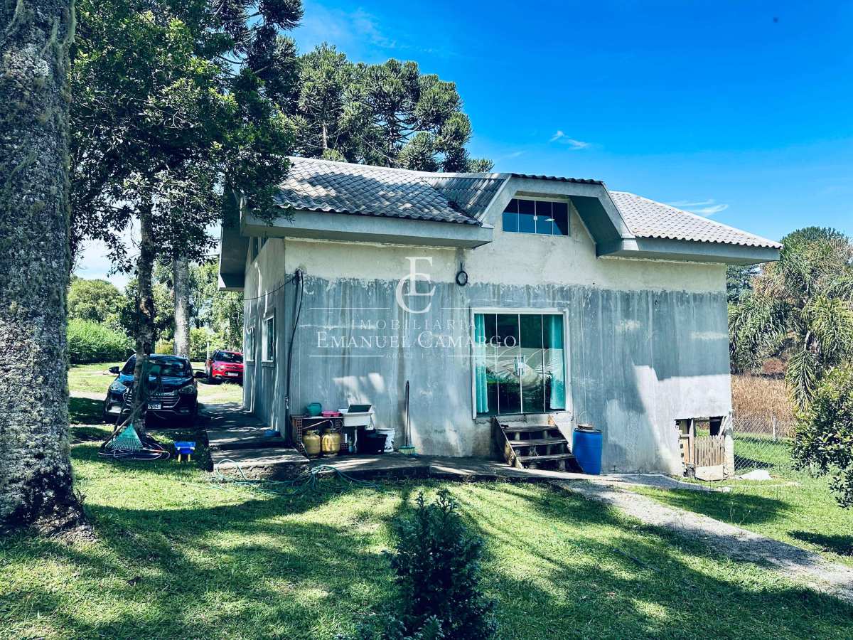 Chácara à venda em Piraquara, Colônia Santa Maria, com 4 quartos, 180m² - Emanuel Camargo - Há mais de 20 anos no Mercado Imobiliário CNPJ 55.103.630/0001-83