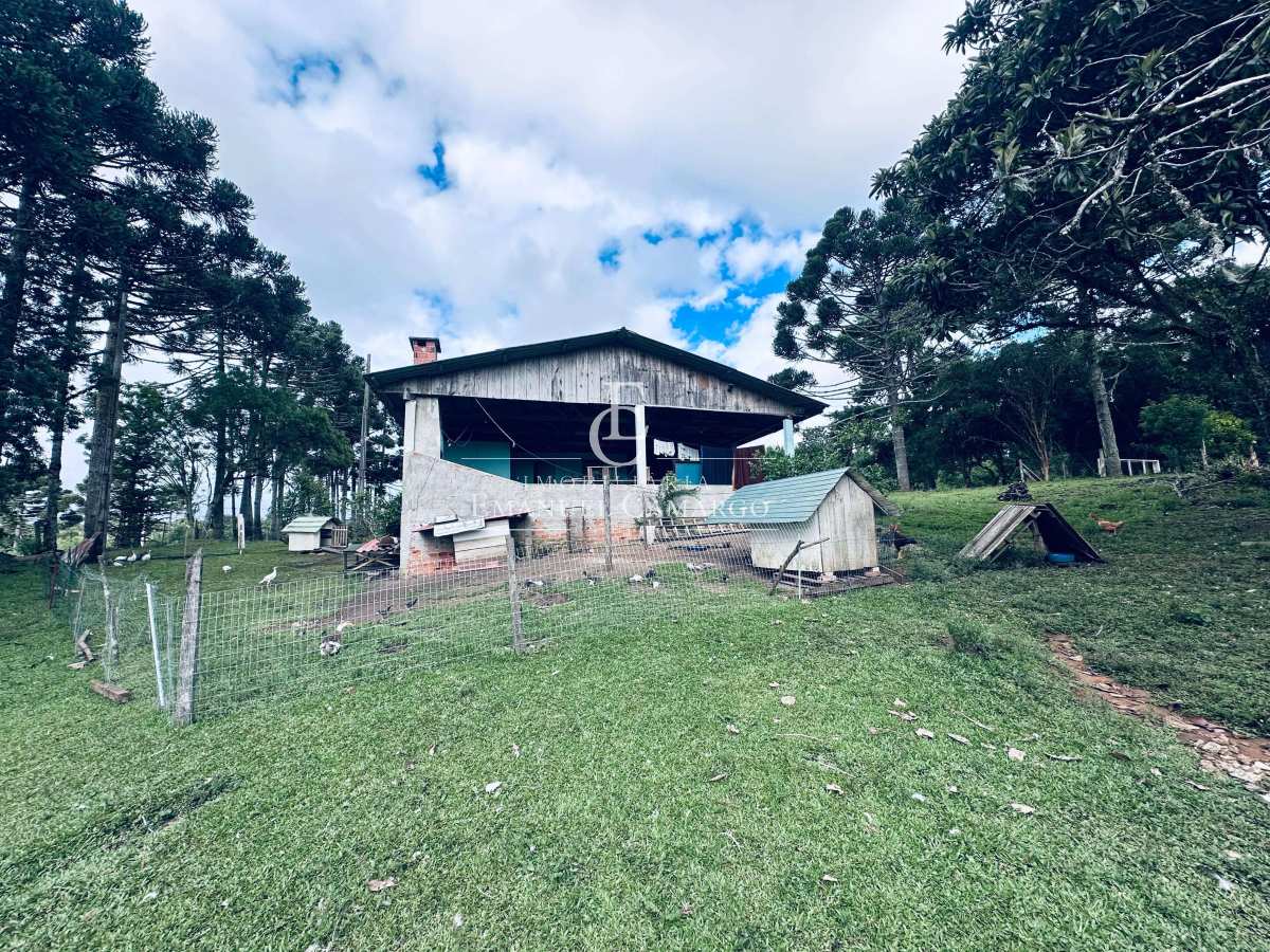 Chácara à venda em Piraquara, Diguimabri, com 2 quartos, 4.500m² - Emanuel Camargo - Há mais de 20 anos no Mercado Imobiliário CNPJ 55.103.630/0001-83