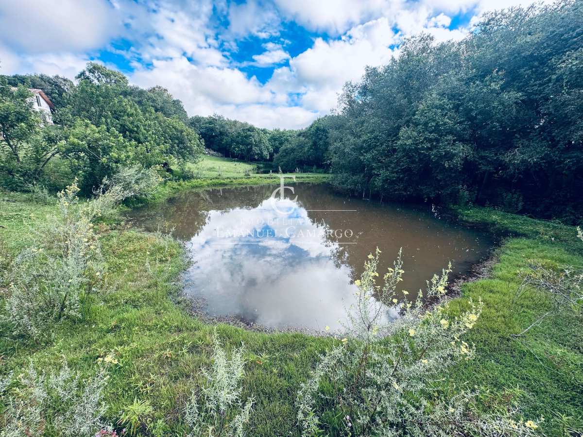 Chácara à venda em Piraquara, Diguimabri, com 2 quartos, 4.500m² - Emanuel Camargo - Há mais de 20 anos no Mercado Imobiliário CNPJ 55.103.630/0001-83