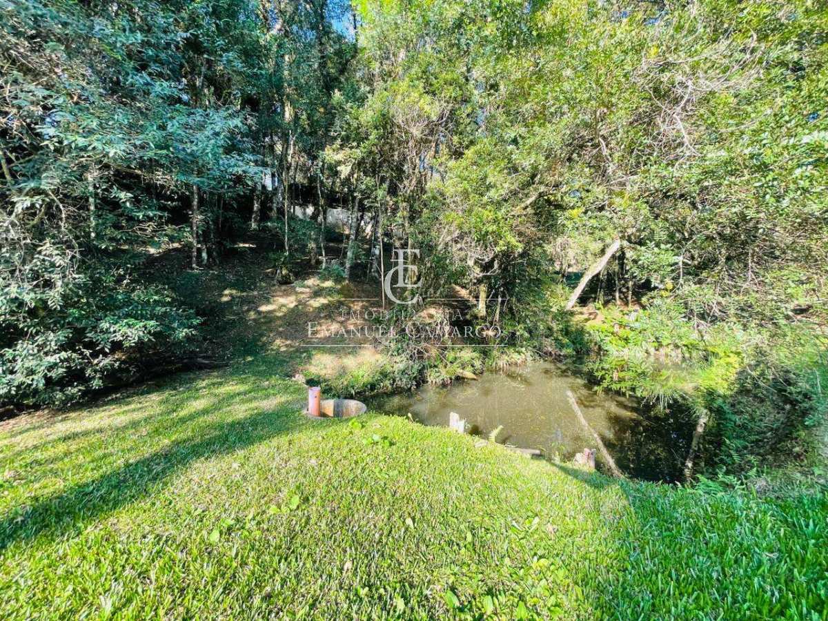 Chácara à venda em Piraquara, Vila Franca, com 3 quartos, 5500m² - Emanuel Camargo - Há mais de 20 anos no Mercado Imobiliário CNPJ 55.103.630/0001-83