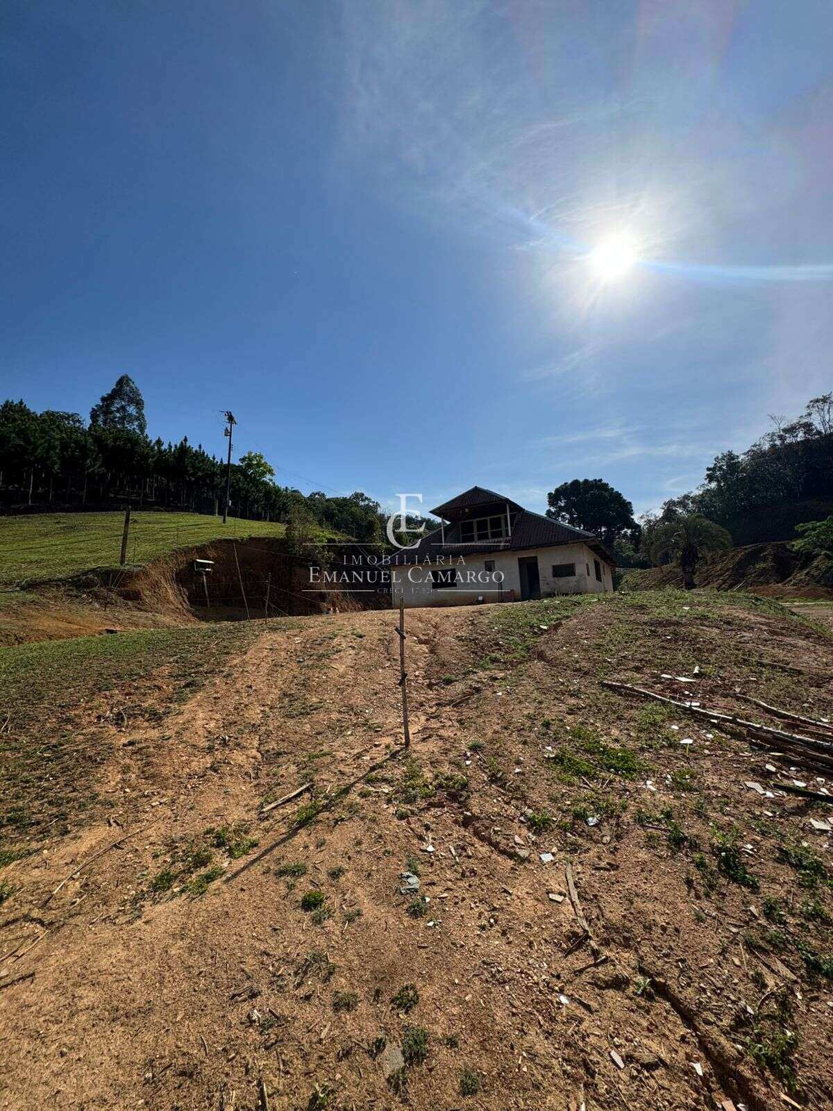 Chácara à venda em Quatro Barras, 58.549,00m² - Emanuel Camargo - Há mais de 20 anos no Mercado Imobiliário CNPJ 55.103.630/0001-83