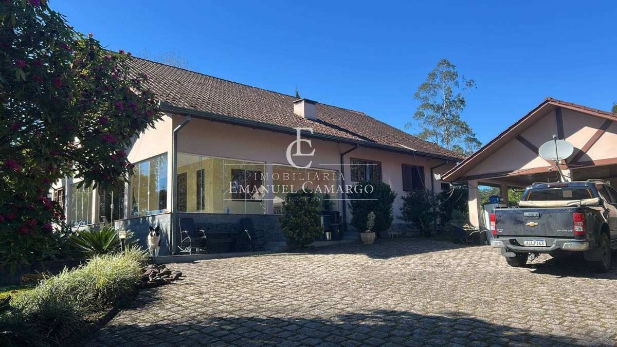 Chácara à venda em São José dos Pinhais, com 4 quartos, 300m² - Emanuel Camargo - Há mais de 20 anos no Mercado Imobiliário CNPJ 55.103.630/0001-83