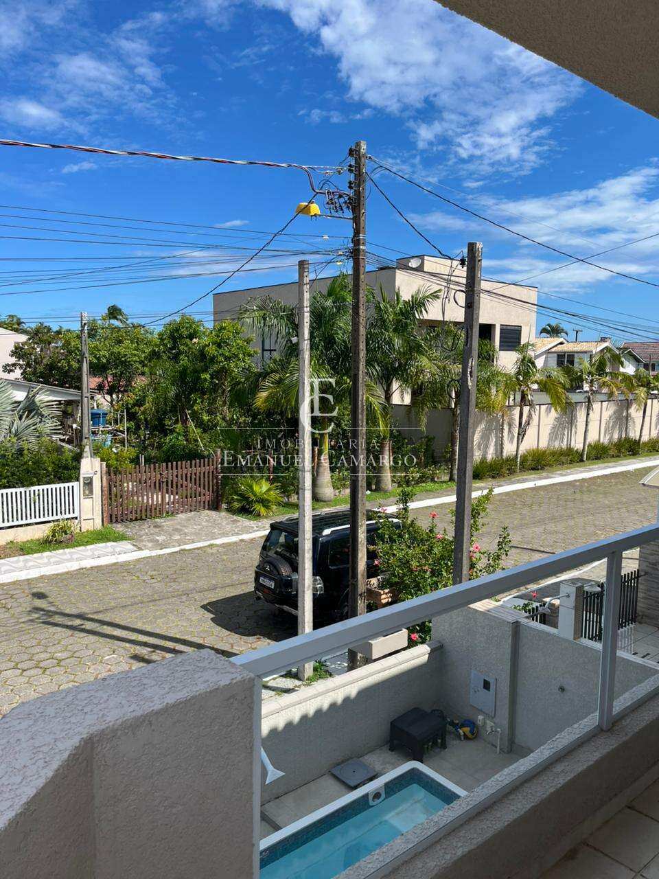 Sobrado à venda em Pontal do Paraná, com 3 quartos, 84m² - Emanuel Camargo - Há mais de 20 anos no Mercado Imobiliário CNPJ 55.103.630/0001-83