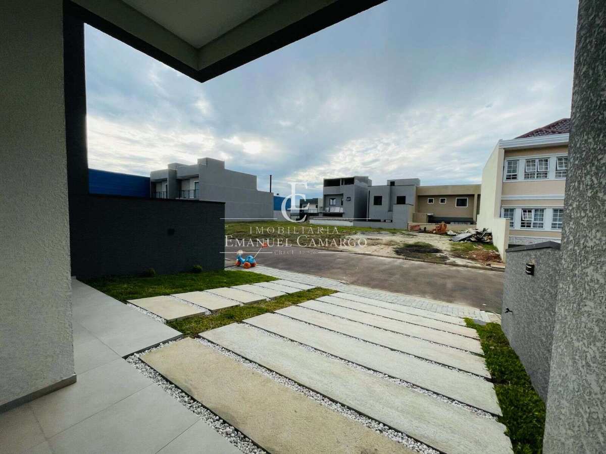 Sobrado à venda em São José dos Pinhais, Costeira, com 3 quartos, 128m² - Emanuel Camargo - Há mais de 20 anos no Mercado Imobiliário CNPJ 55.103.630/0001-83