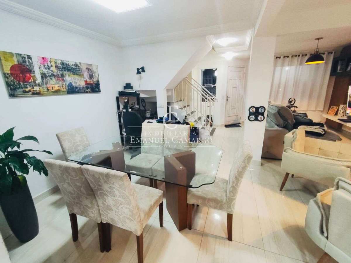 Sobrado à venda, Vila Juliana, com 3 quartos, 110m² - Emanuel Camargo - Há mais de 20 anos no Mercado Imobiliário CNPJ 55.103.630/0001-83