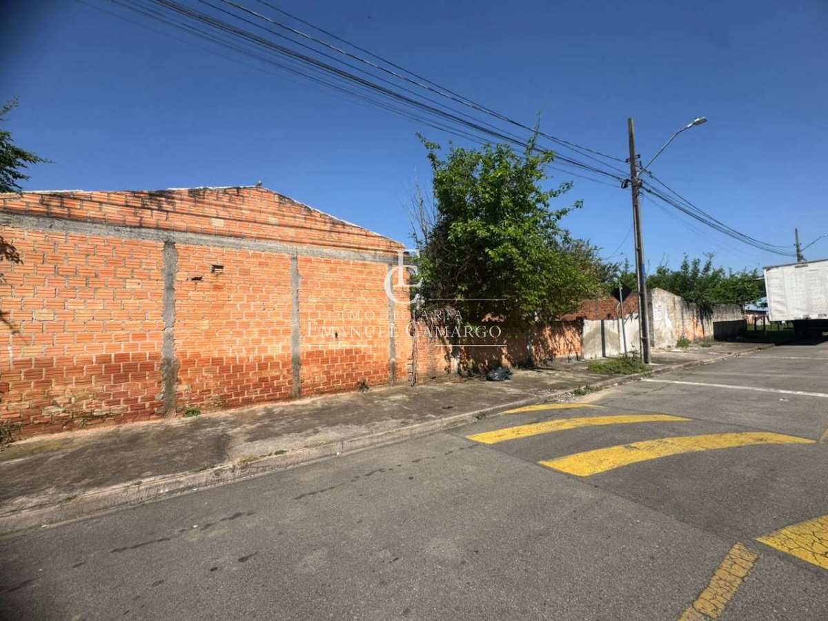Terreno à venda em Pinhais, Pineville, 760m² - Emanuel Camargo - Há mais de 20 anos no Mercado Imobiliário CNPJ 55.103.630/0001-83