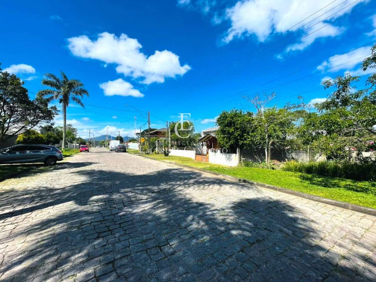 Terreno à venda em Piraquara, Centro, 330m² - Emanuel Camargo - Há mais de 20 anos no Mercado Imobiliário CNPJ 55.103.630/0001-83