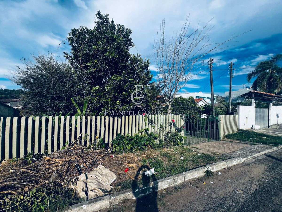 Terreno à venda em Piraquara, Vila São Cristóvão, 420m² - Emanuel Camargo - Há mais de 20 anos no Mercado Imobiliário CNPJ 55.103.630/0001-83