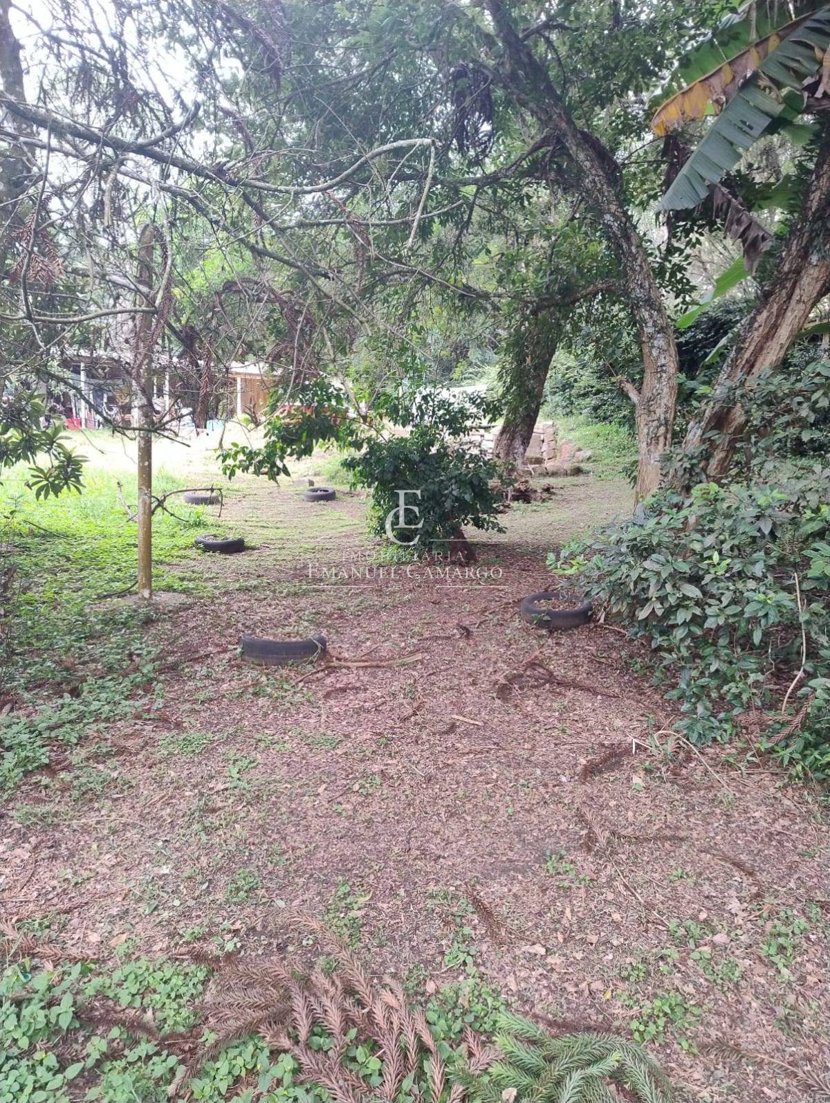 Terreno à venda em Quatro Barras, 1086m²