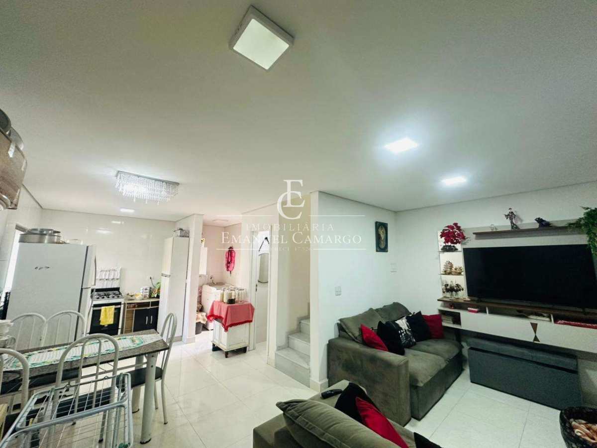 Triplex à venda em Curitiba, São Braz, com 3 quartos, 142m² - Emanuel Camargo - Há mais de 20 anos no Mercado Imobiliário CNPJ 55.103.630/0001-83