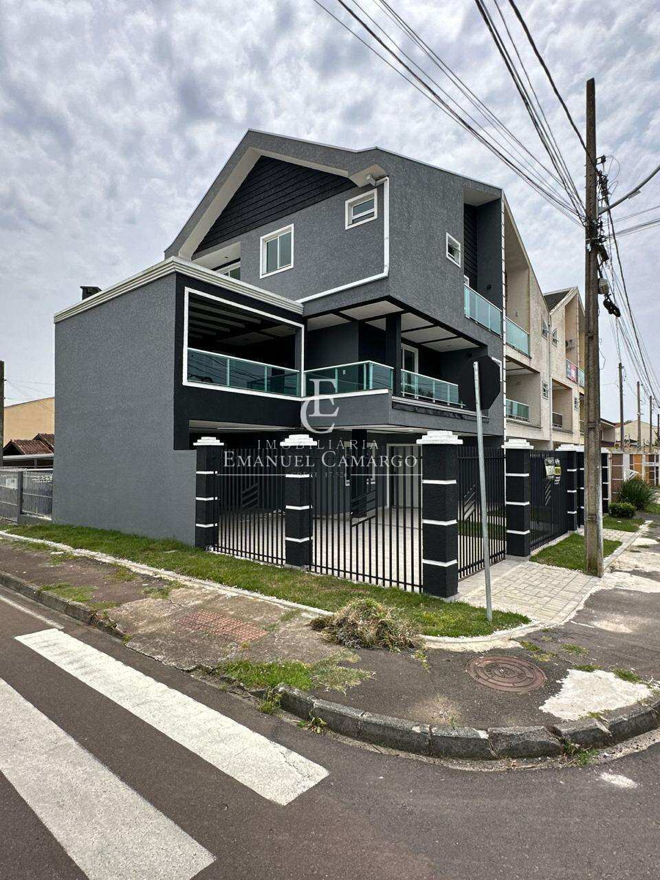 Triplex à venda em Piraquara, Centro, com 3 quartos, 200m² - Emanuel Camargo - Há mais de 20 anos no Mercado Imobiliário CNPJ 55.103.630/0001-83